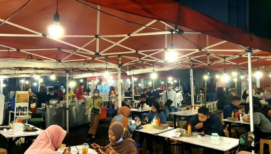 Lengkong Night Street Food Bandung, Foto cdn.bandung-tour.com
